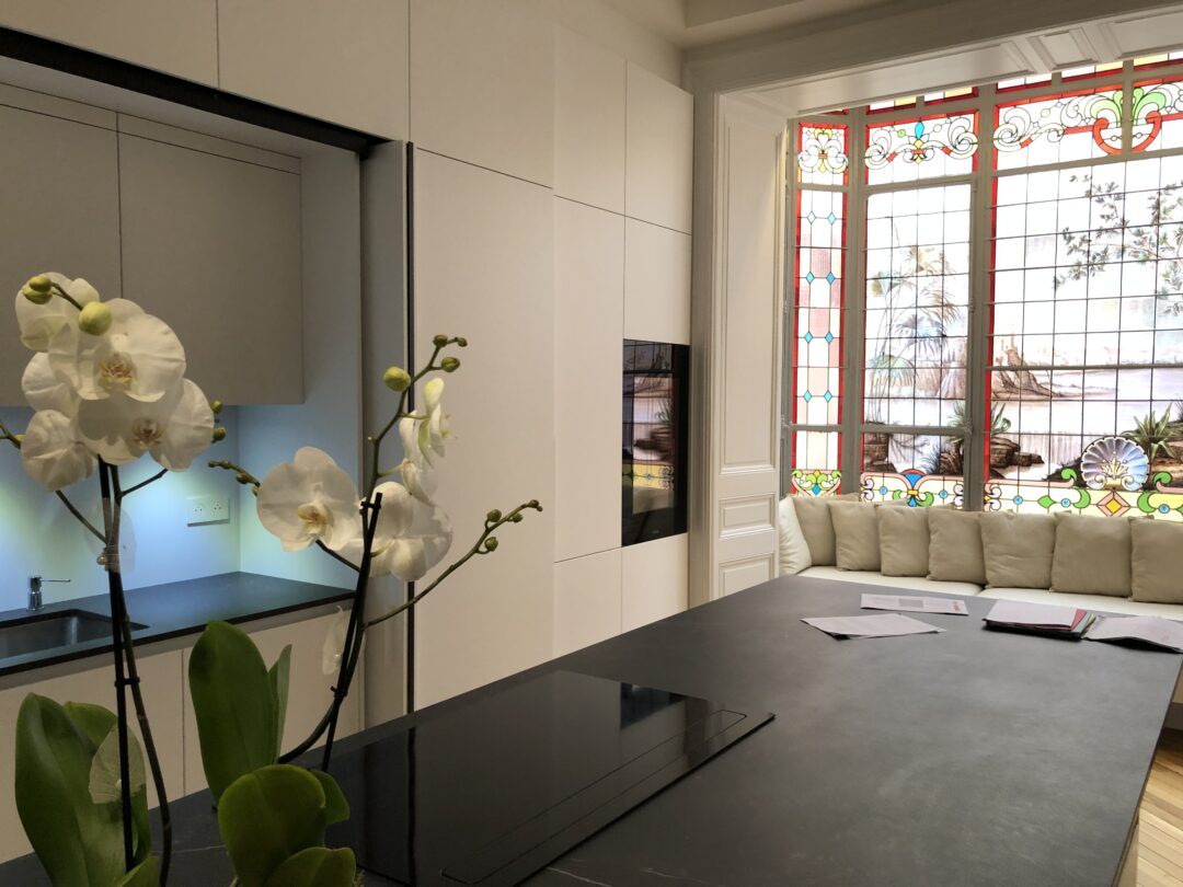 Appartement                                                       bow-window